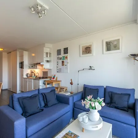 Dom wakacyjny Charming Hideaway *